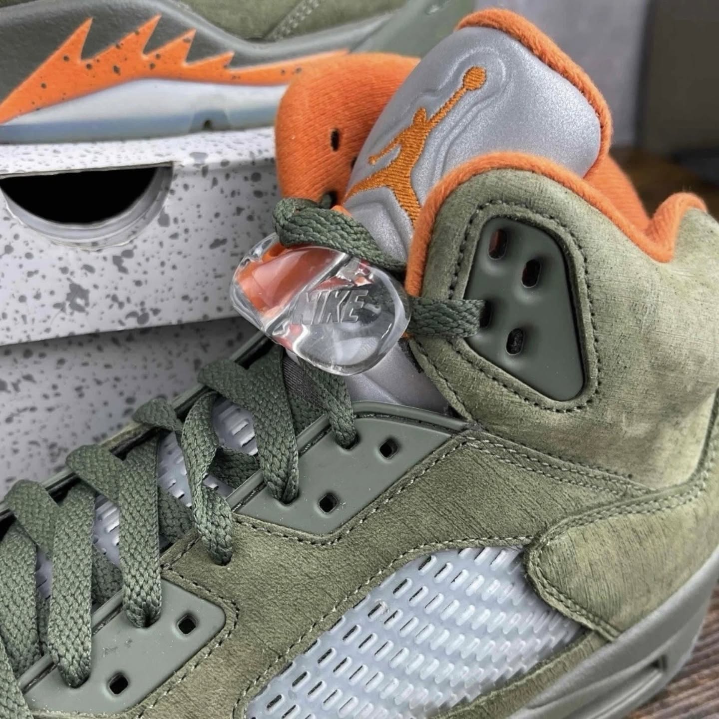 Nike Air Jordan 5 Retro