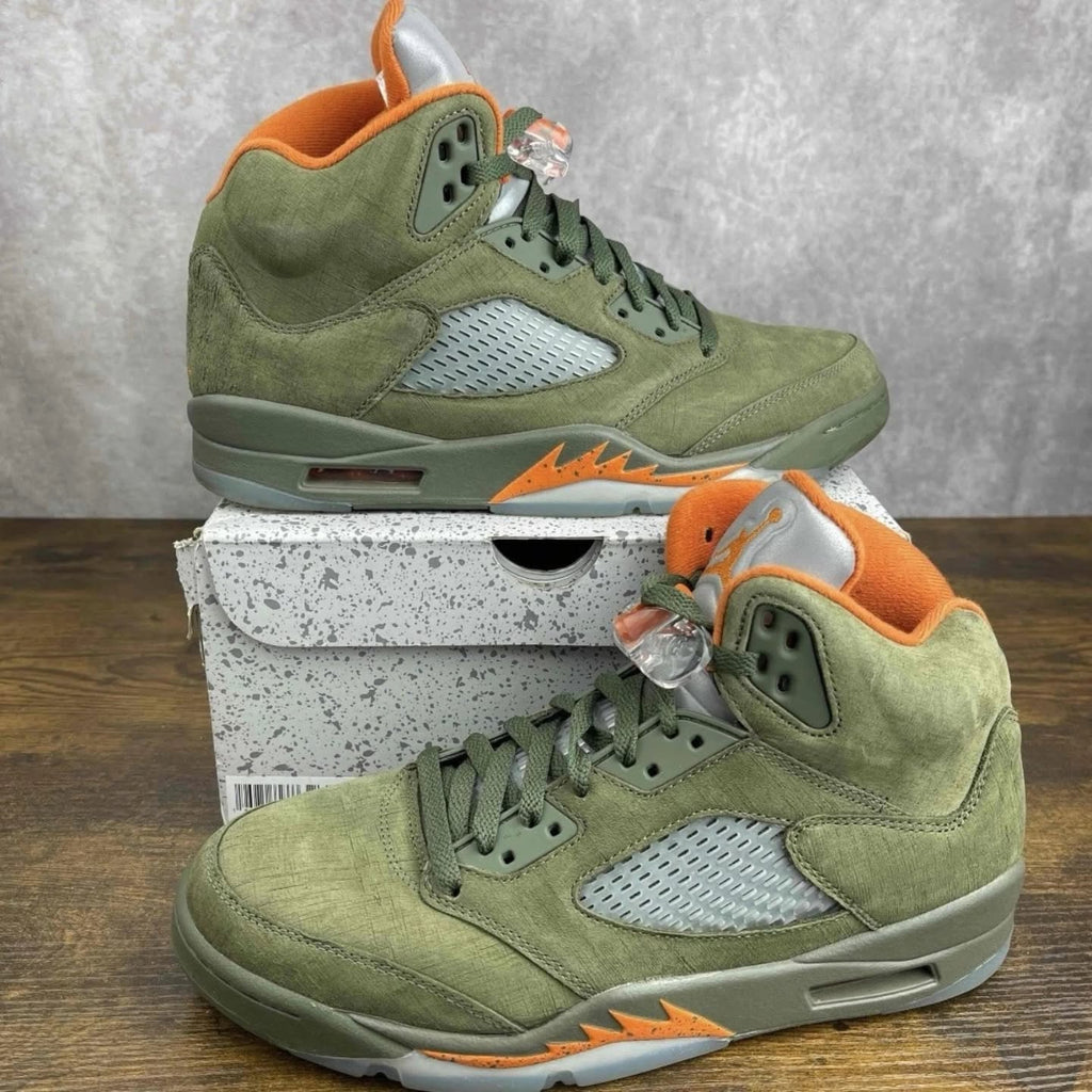 Nike Air Jordan 5 Retro